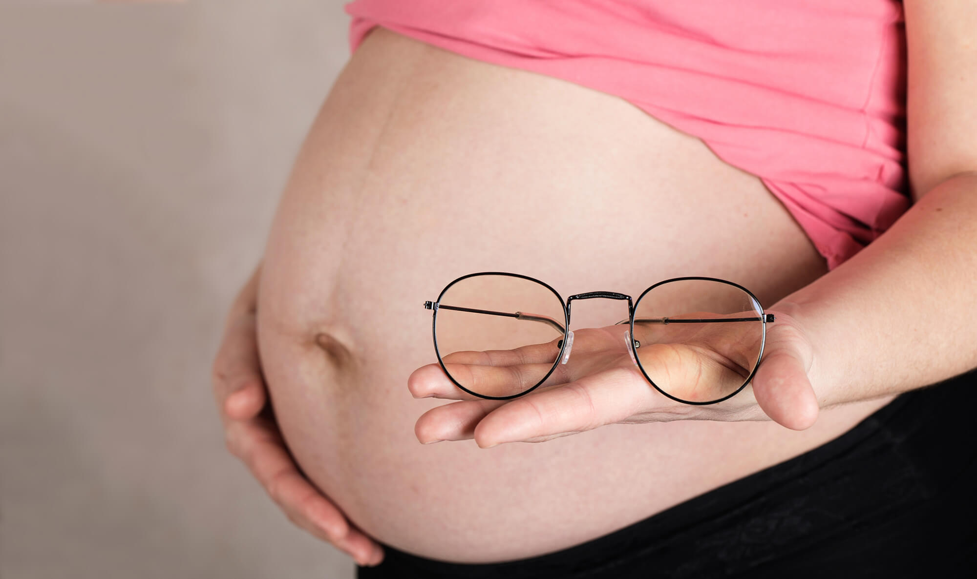 Беременна окулист. Беременность и зрение. Близорукость и беременность.